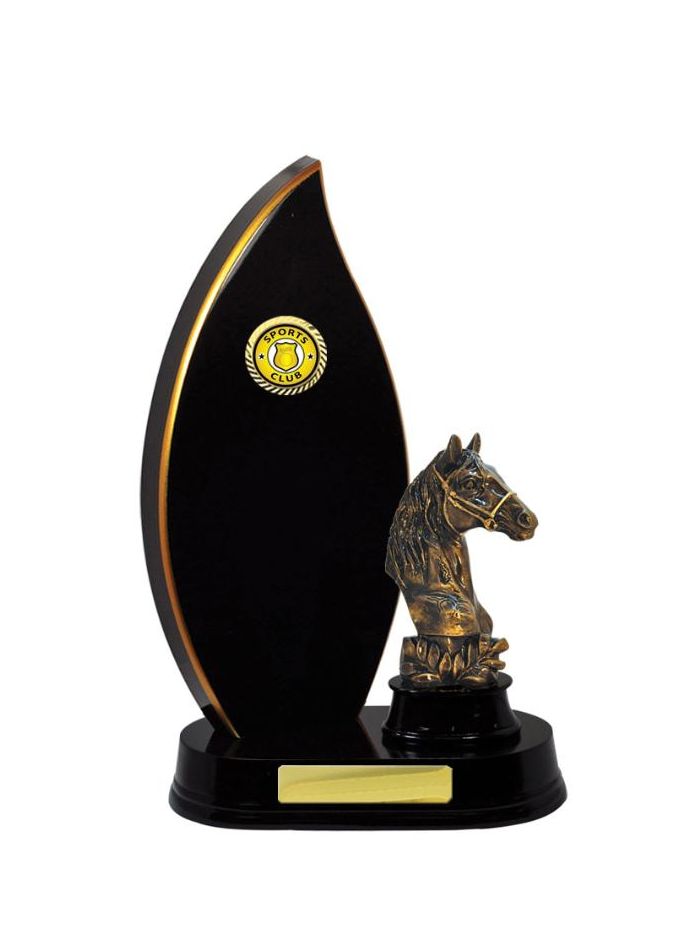 S24-15012DK Timber Buildup Horses Male 29cm